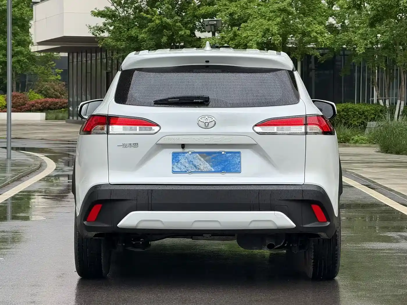 Toyota Corolla Cross 2024 2.0L Elite Edition фото 5