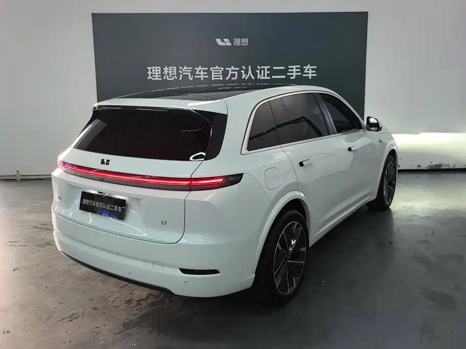 Li Auto L7 2025 2025 Max Smart Renewal Edition