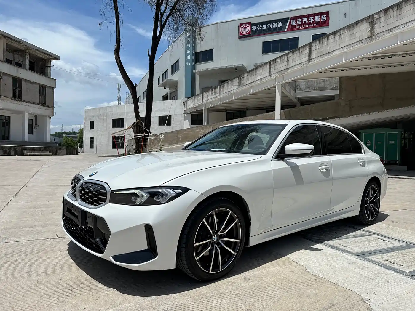 BMW 3 Series 2024 325Li M Sport Package
