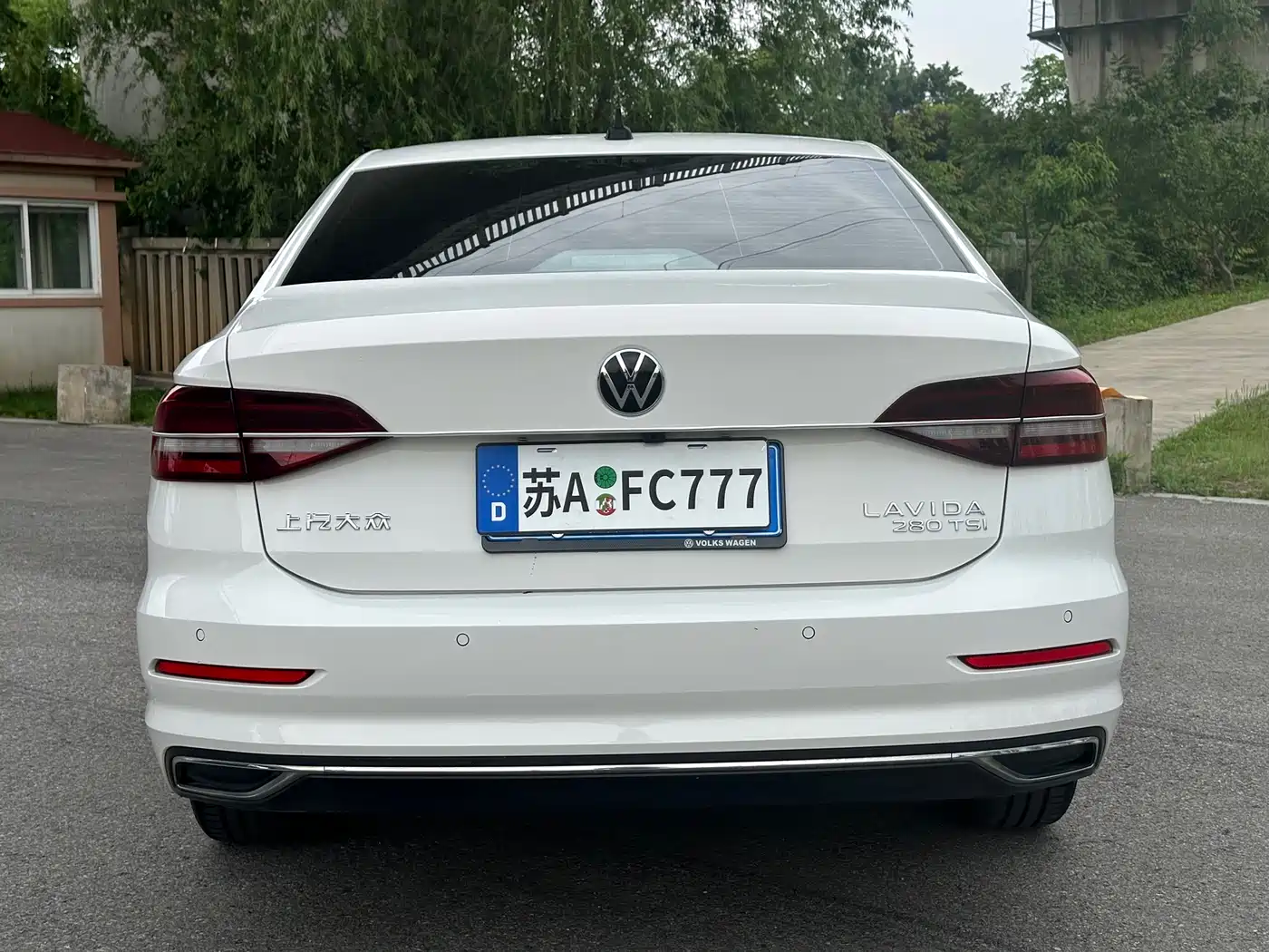 Volkswagen Lavida 2022 1.5L Auto Comfort Edition фото 13