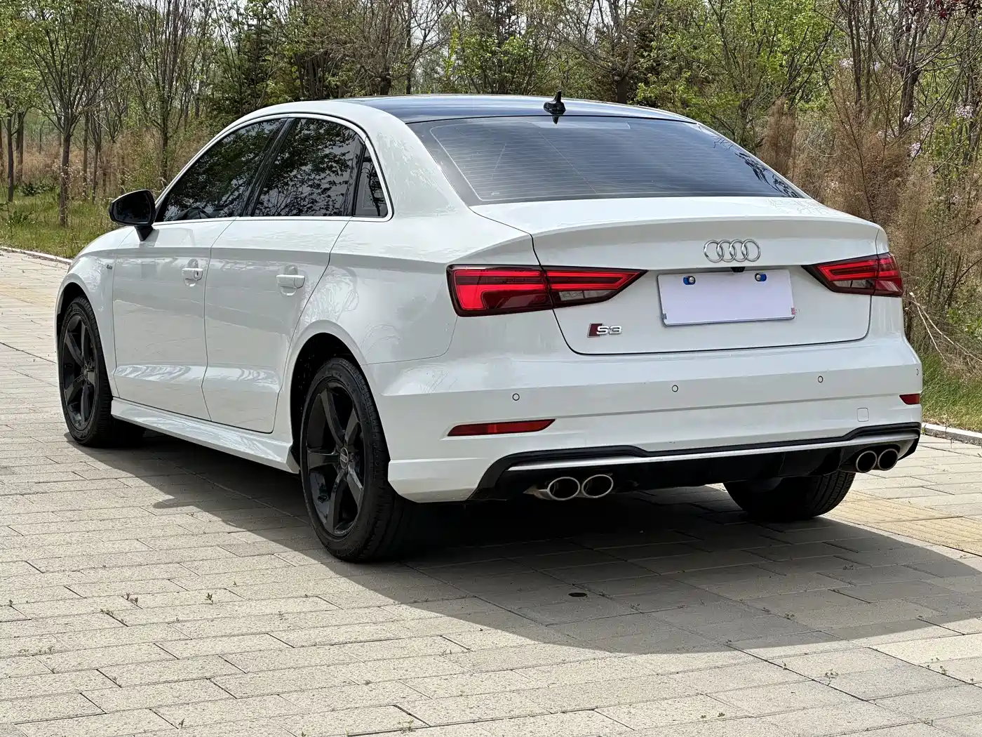 Audi A3 2017 Limousine 35 TFSI Fashion фото 4