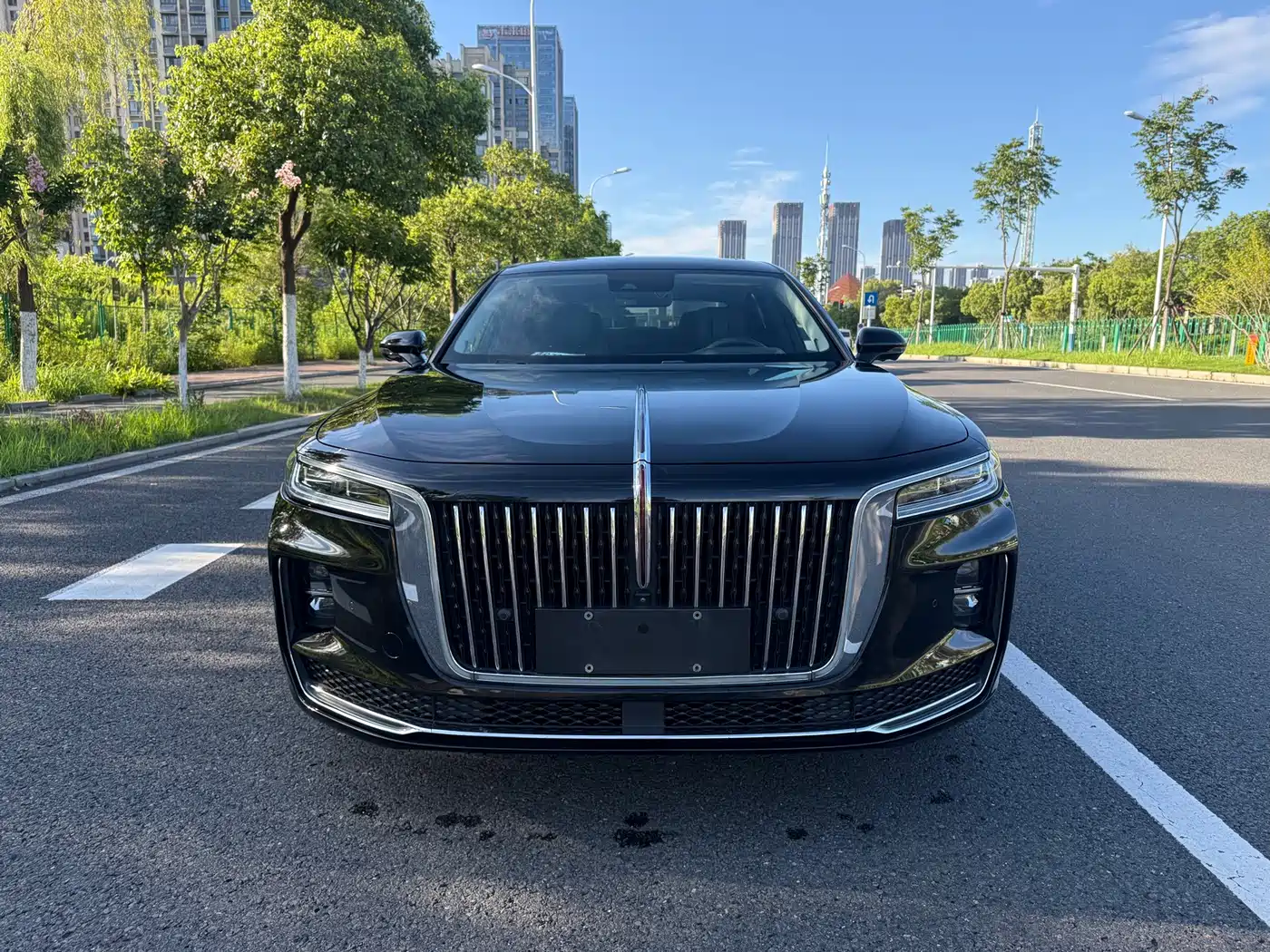 Hongqi H9 2021 2020 2.0T Smart Connection Qi Xiang Edition