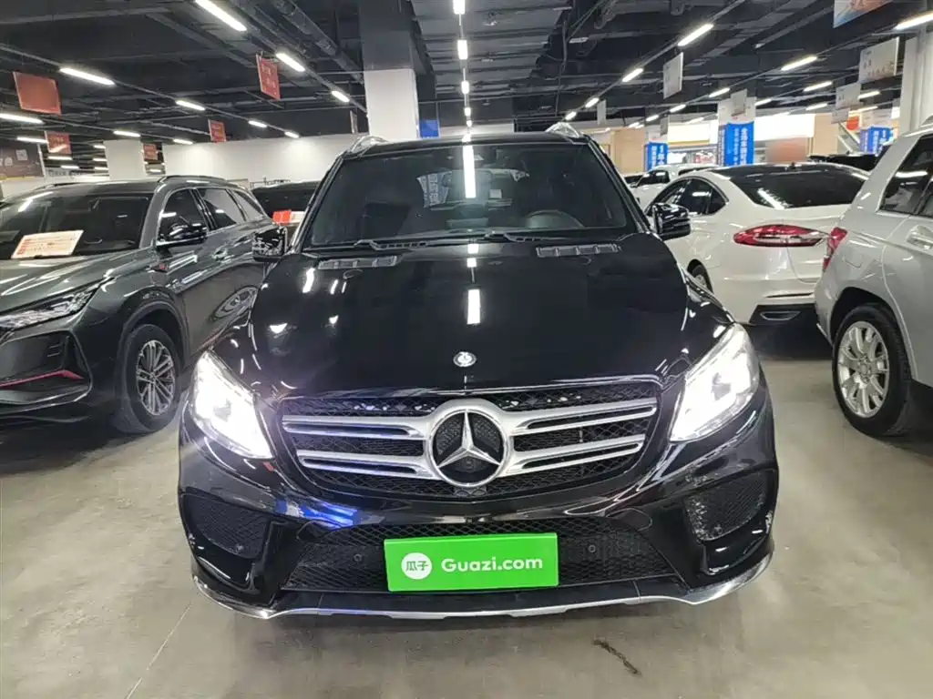 Mercedes-Benz GLE 2016 GLE 320 4MATIC Dynamic фото 3