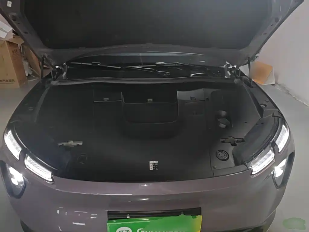 Фото 20 - NIO EC6