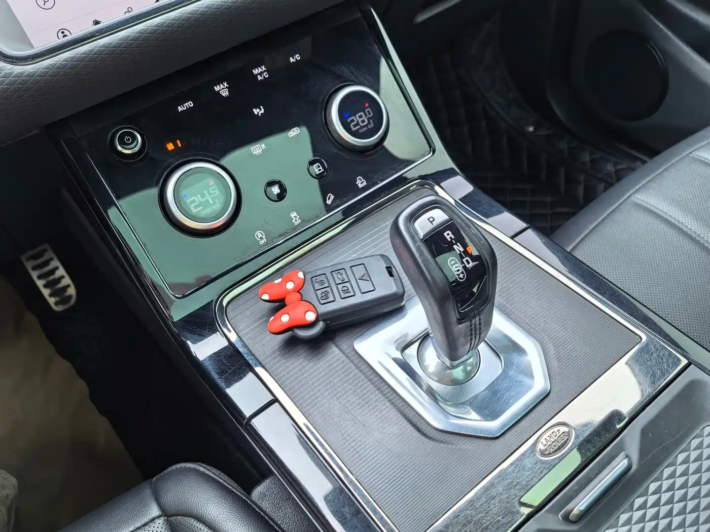 Land Rover Range Rover Evoque 2020 249PS R-DYNAMIC S Sport Edition фото 13