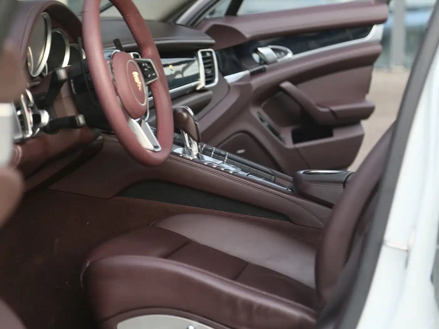 Porsche Panamera 2014 Panamera 3.0T фото 9