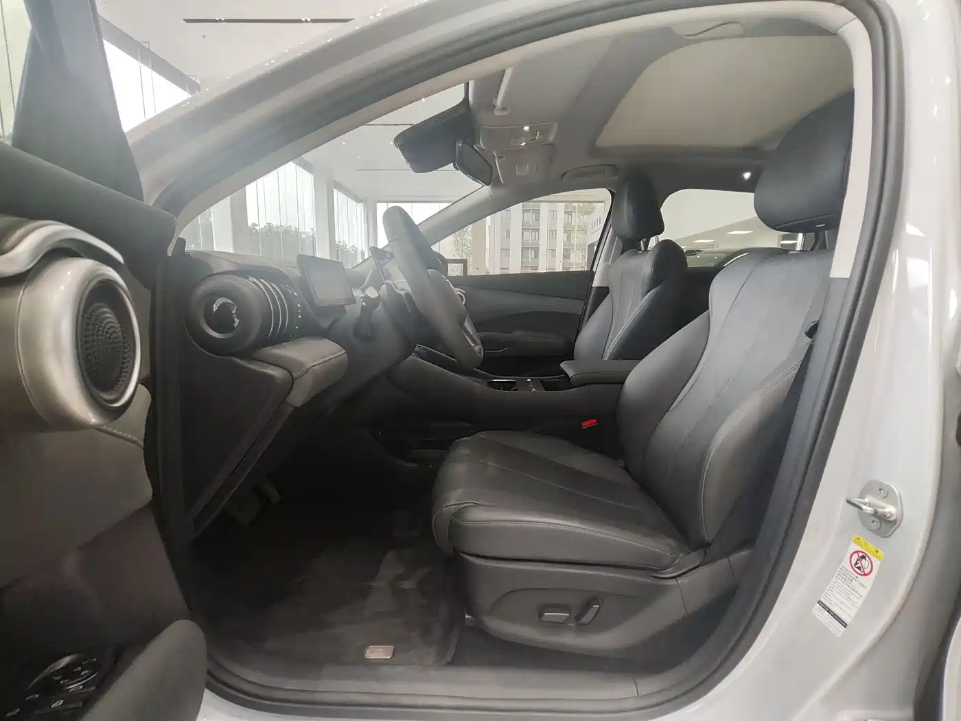 BYD Yuan PLUS 2025 Smart Drive 510KM Surpass Edition фото 12