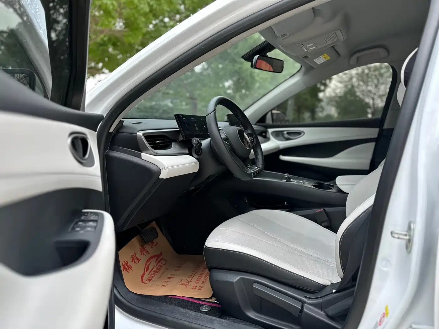 BYD Hai Bao 05 DM-i 2025 DM-i Smart Drive Edition 55KM Luxury фото 6