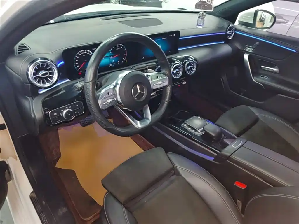 MERCEDES-BENZ CLASS A
