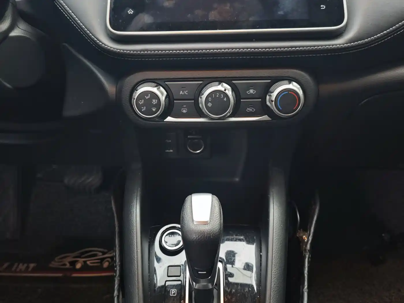 Nissan Kicks 2019 2019 1.5L CVT Smart Connect Luxury Edition