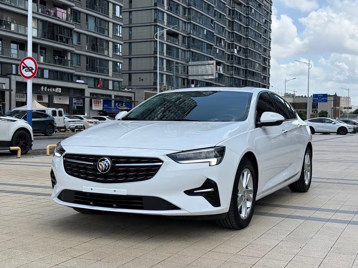 BUICK REGAL