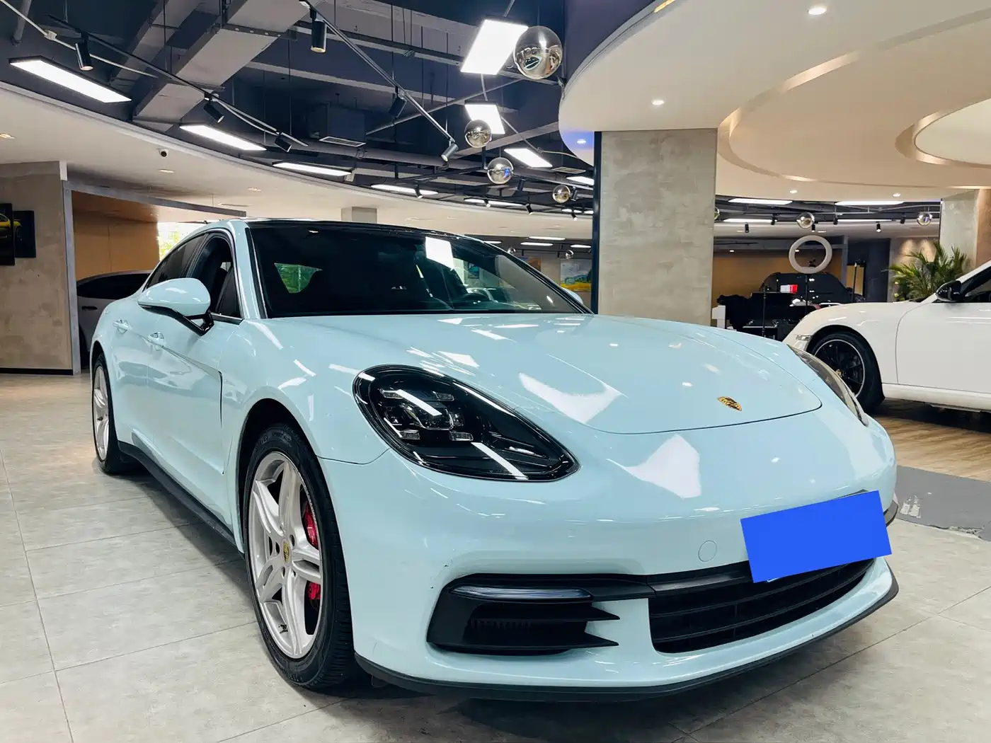 Porsche Panamera 2019 Panamera 2.9T фото 2