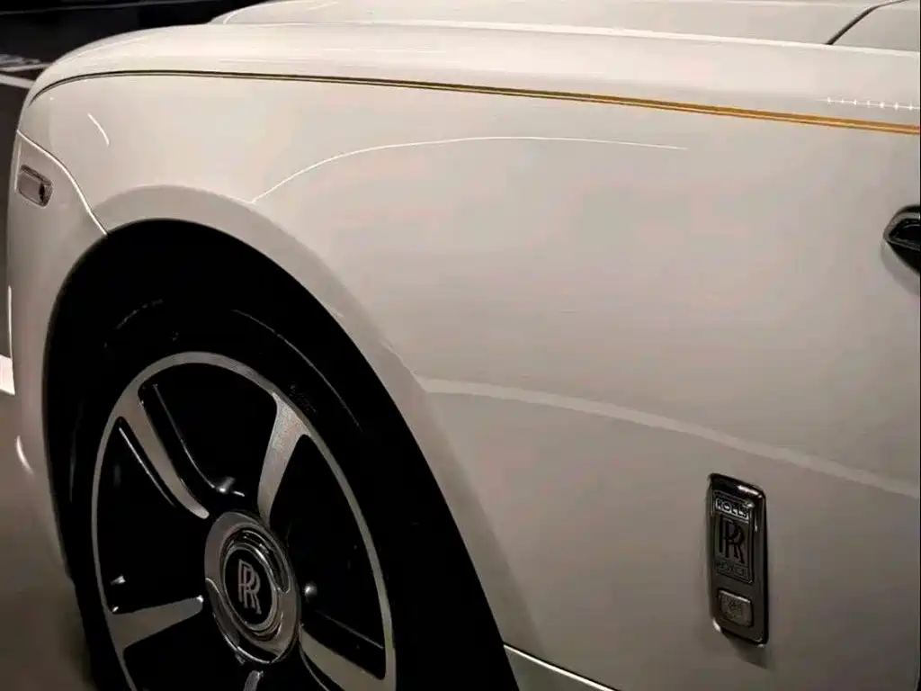 Фото 3 - Rolls-Royce Wraith