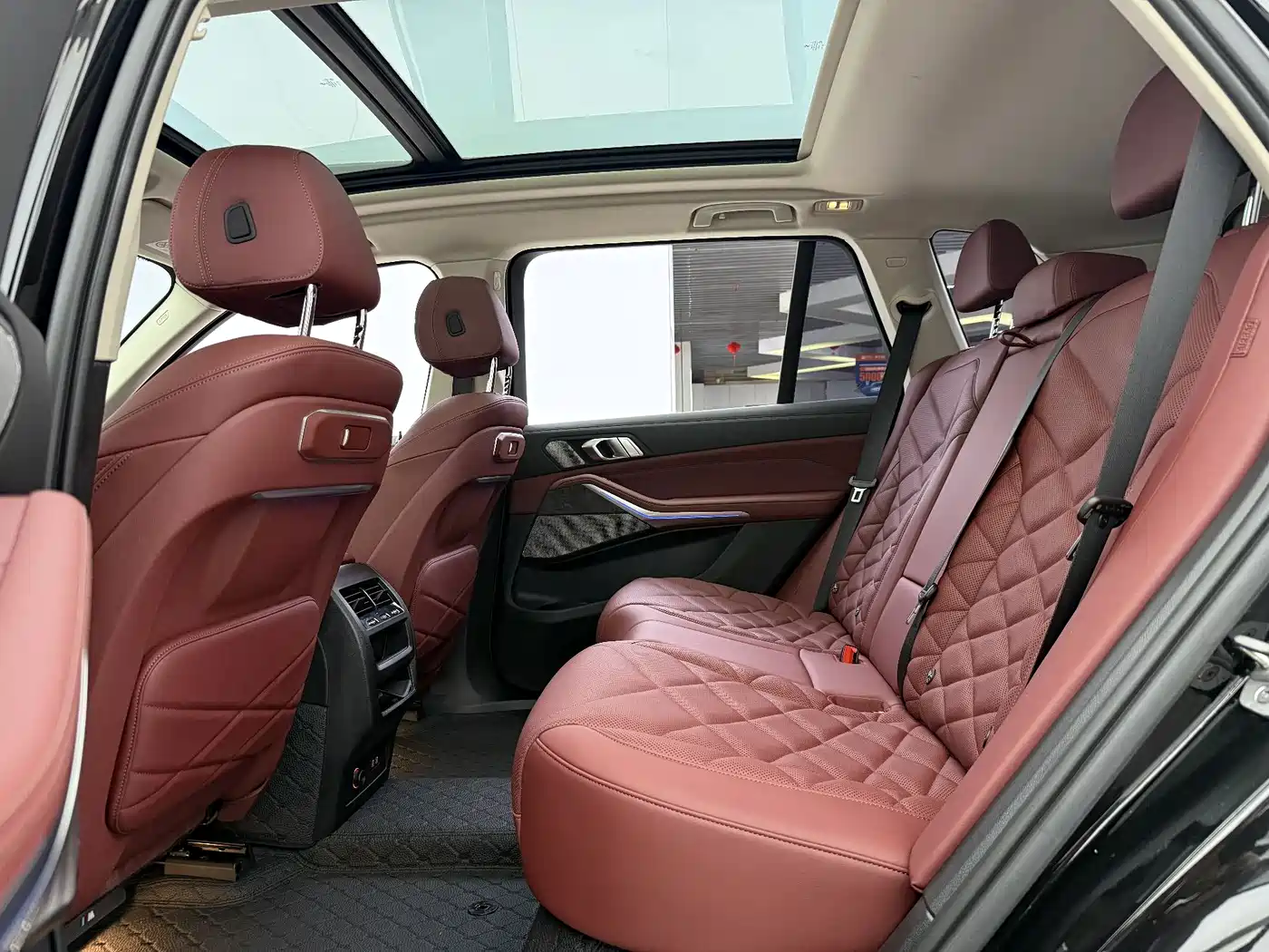 BMW X5 2023 xDrive 30Li Premium M Sport Package фото 6