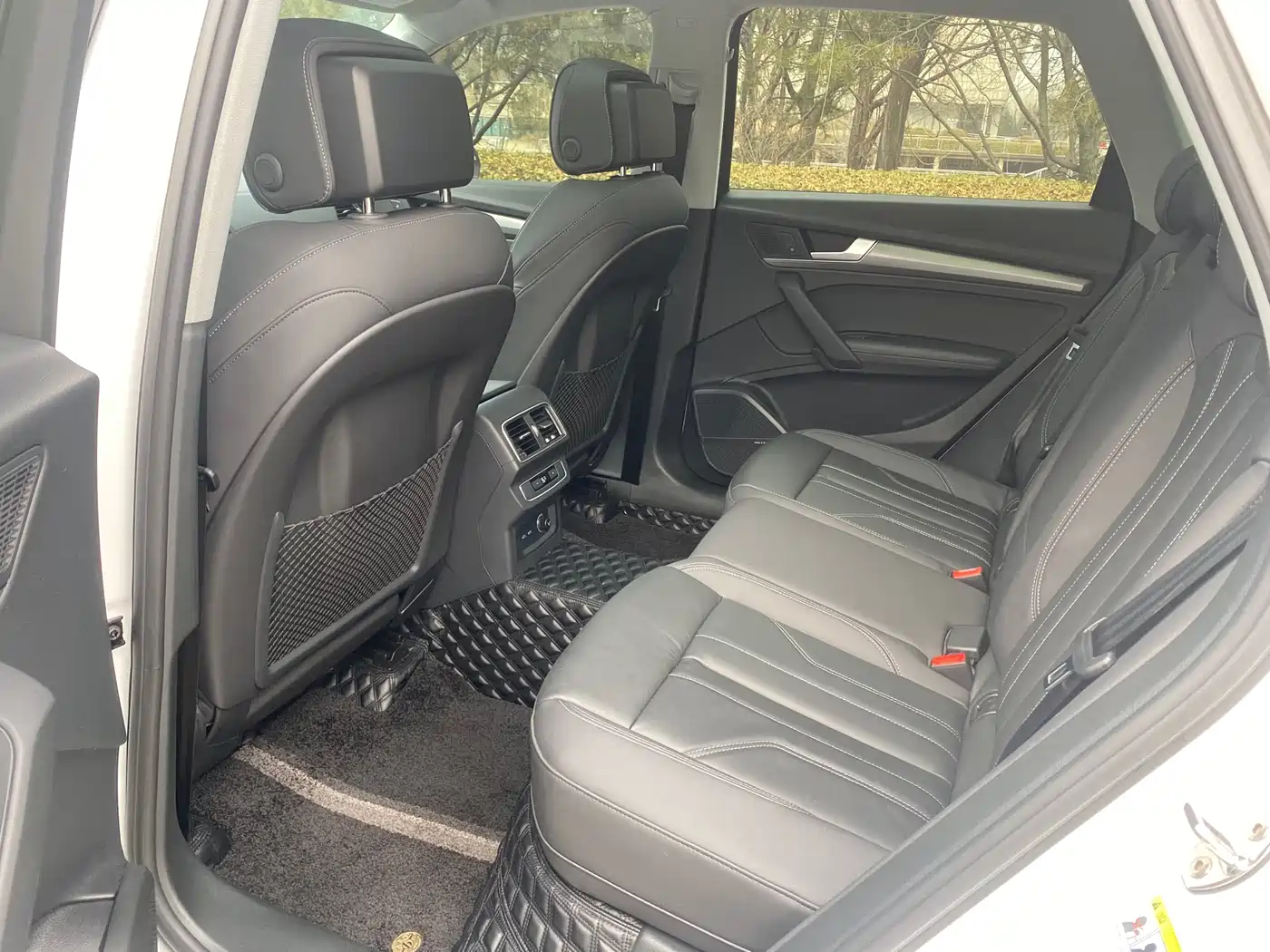 Audi Q5L 2022 45T Luxury Dynamic фото 5