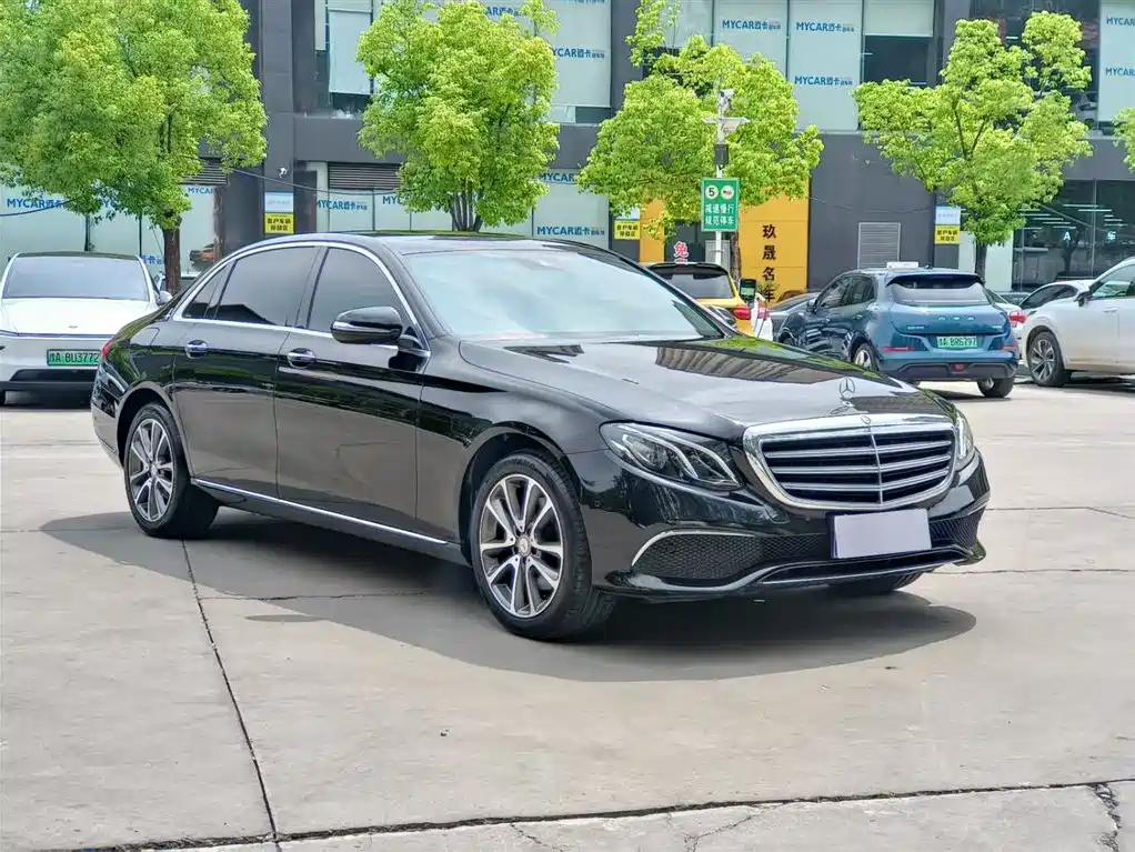 Mercedes-Benz E-Class 2016 E 200 L Sport Type фото 3