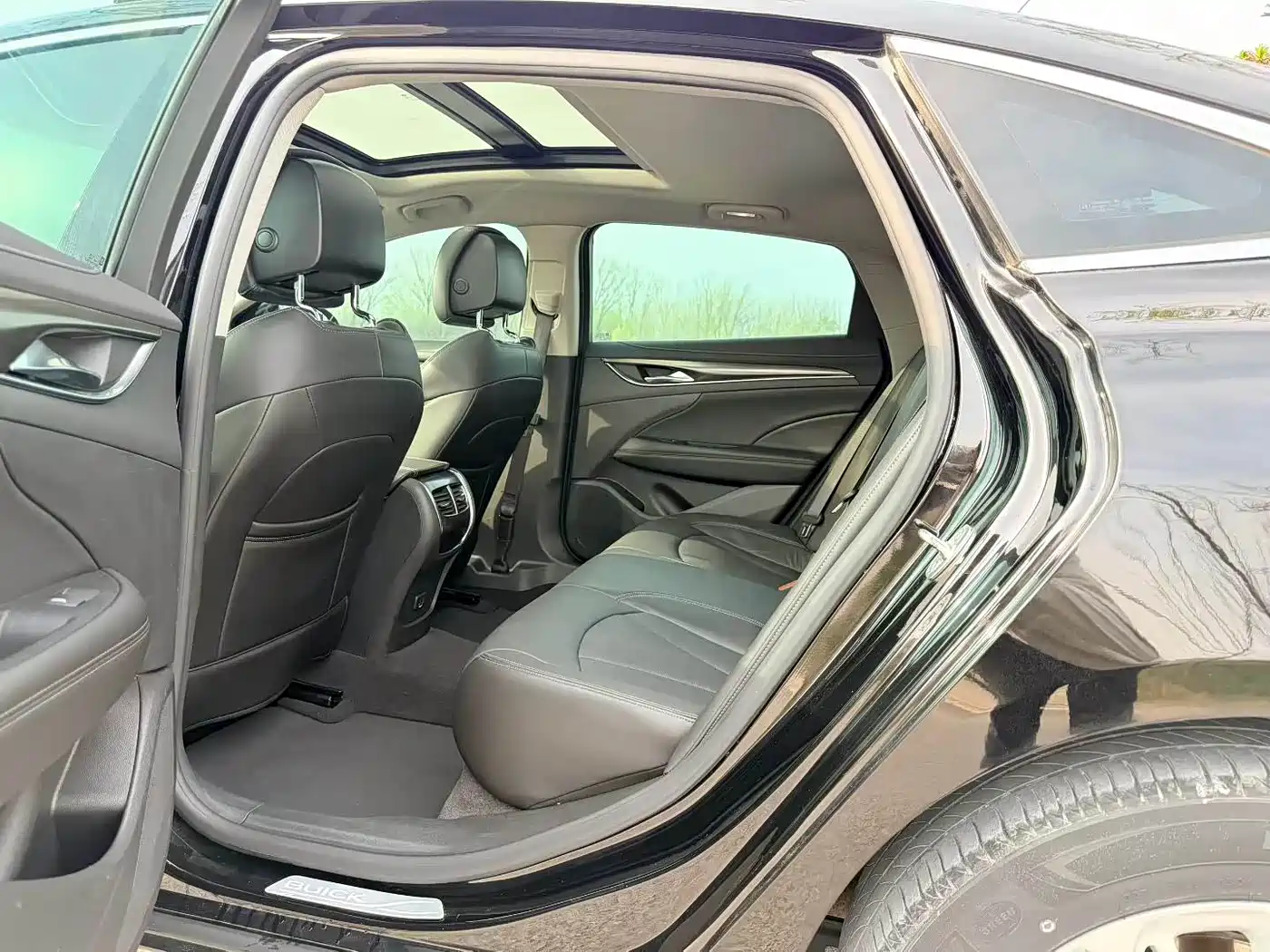 Buick LaCrosse 2018 Model 20T Elite Edition фото 5