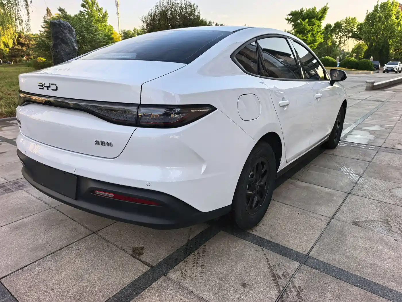 BYD Hai Bao 05 DM-i 2025 DM-i Smart Drive Edition 55KM Luxury фото 4
