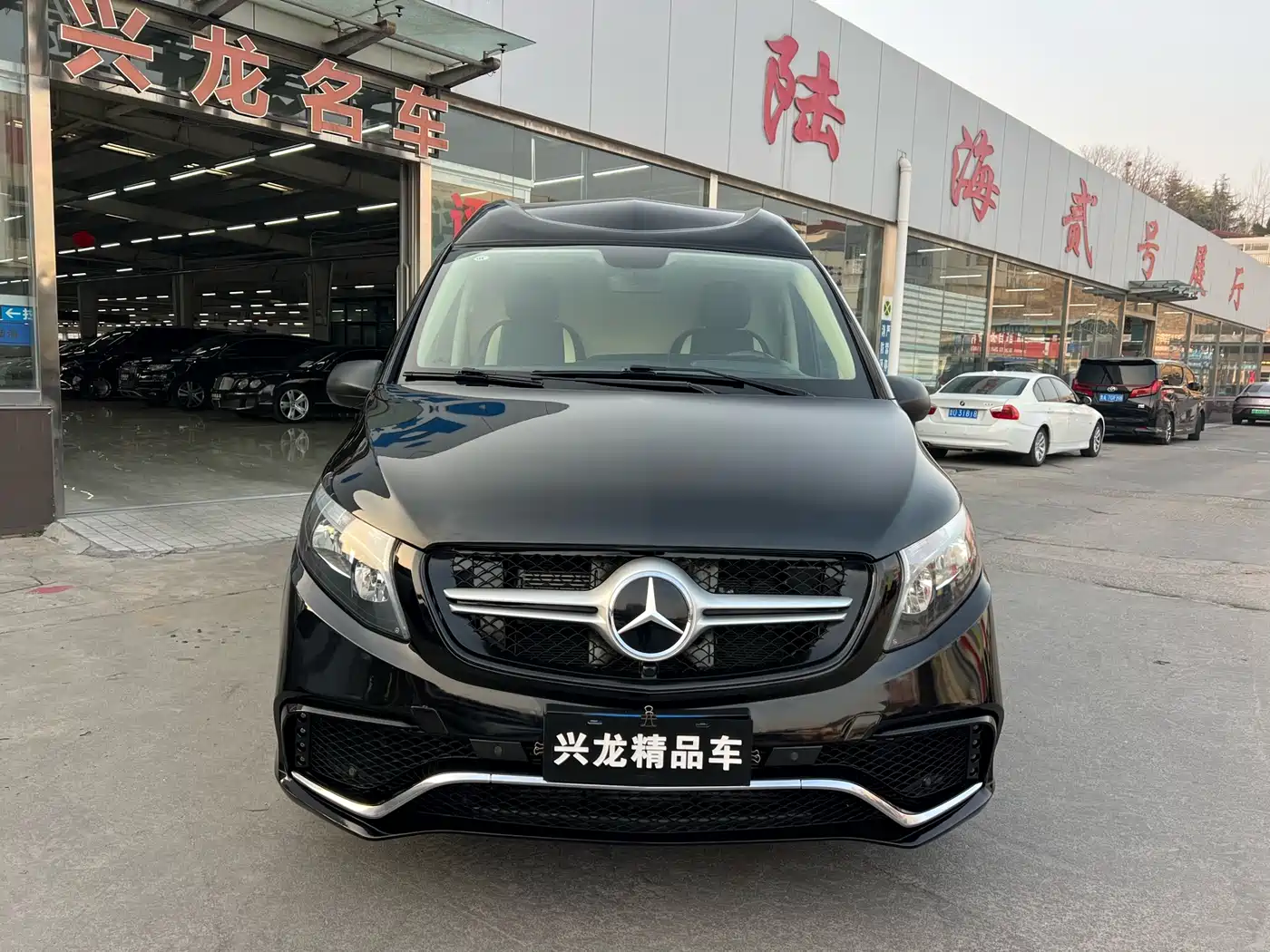 Mercedes-Benz Vito 2018 2.0T Elite Edition 7-Seater China V фото 2