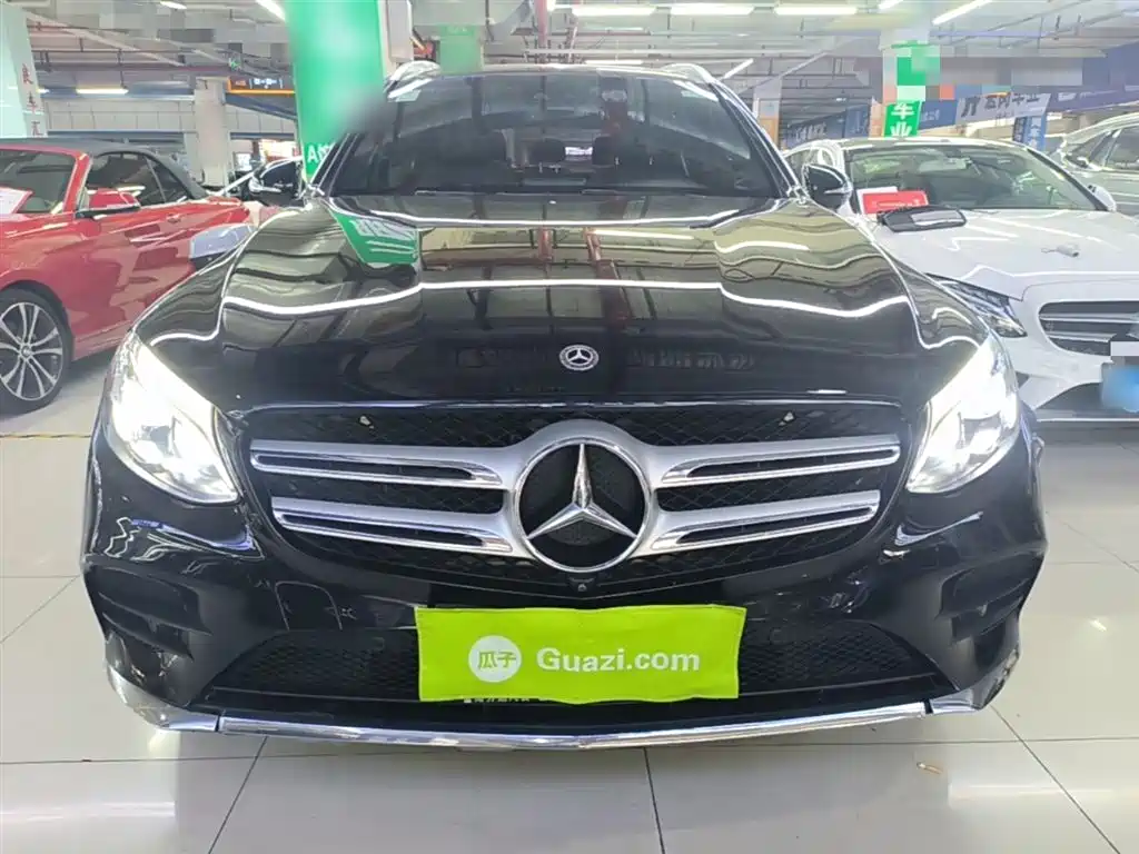 Mercedes-Benz GLC 2018 Facelift GLC 300 4MATIC Dynamic фото 3