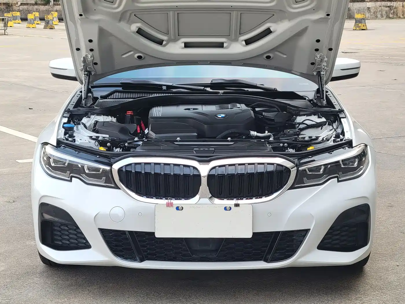 BMW 3-SERIES