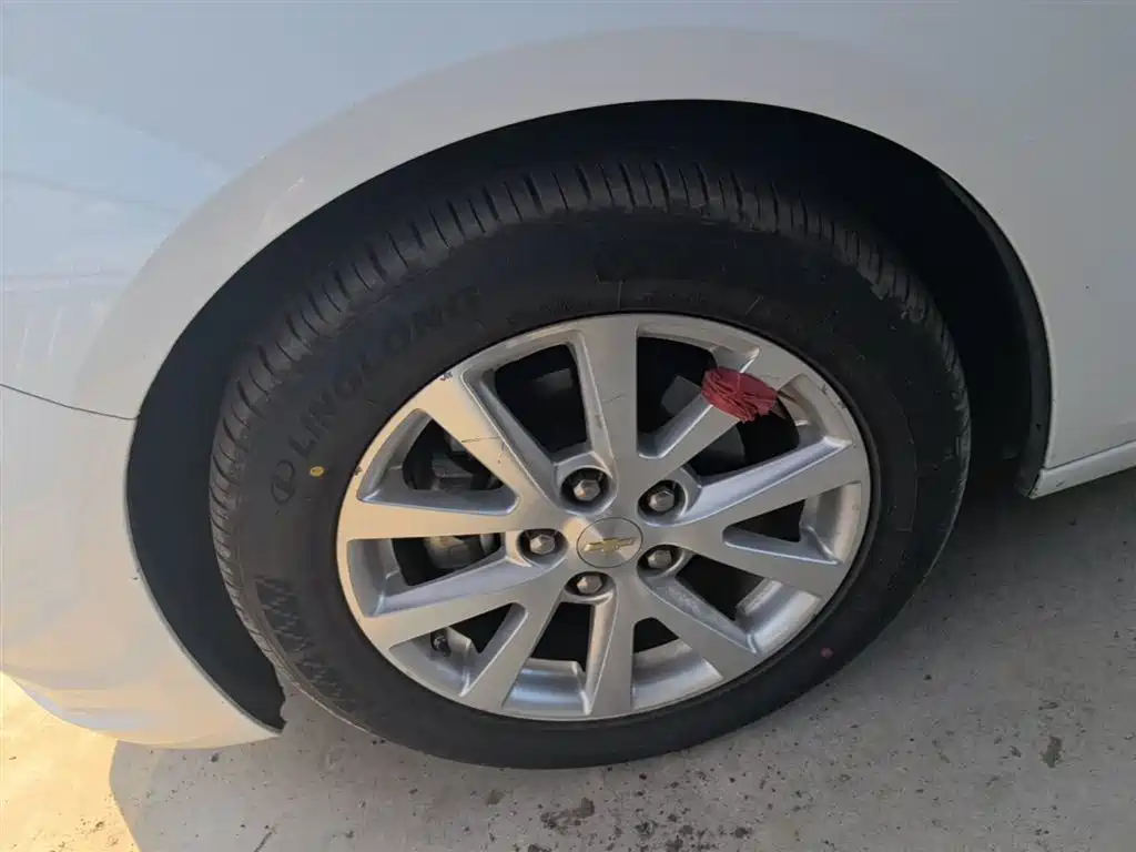 Chevrolet Malibu 2014 2.0L Automatic Luxury фото 23