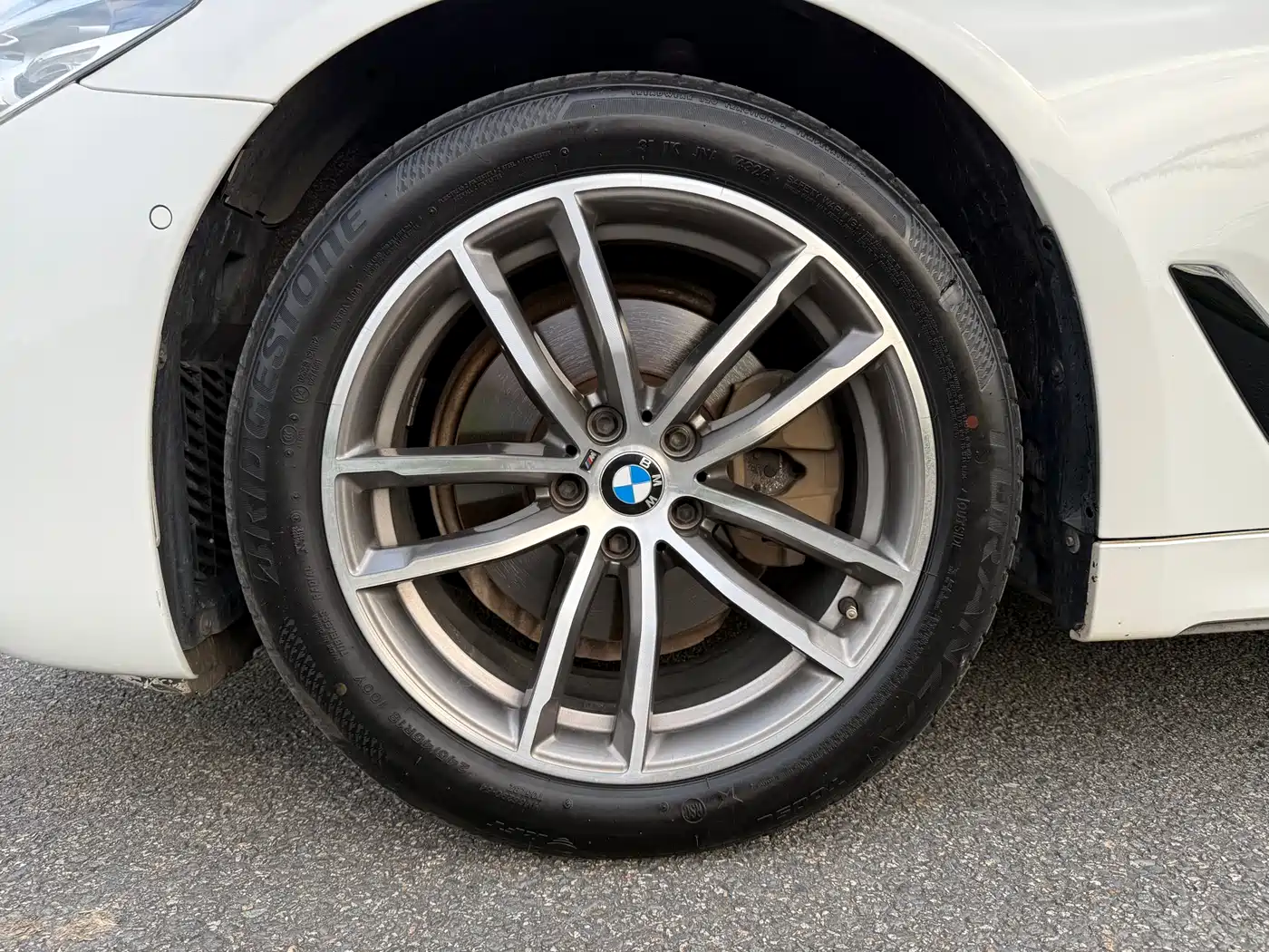 BMW 5 Series 2019 525Li M Sport Package фото 5