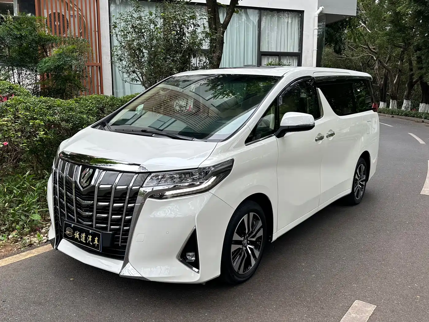 Toyota Alphard 2018 Facelift 3.5L Premium Edition