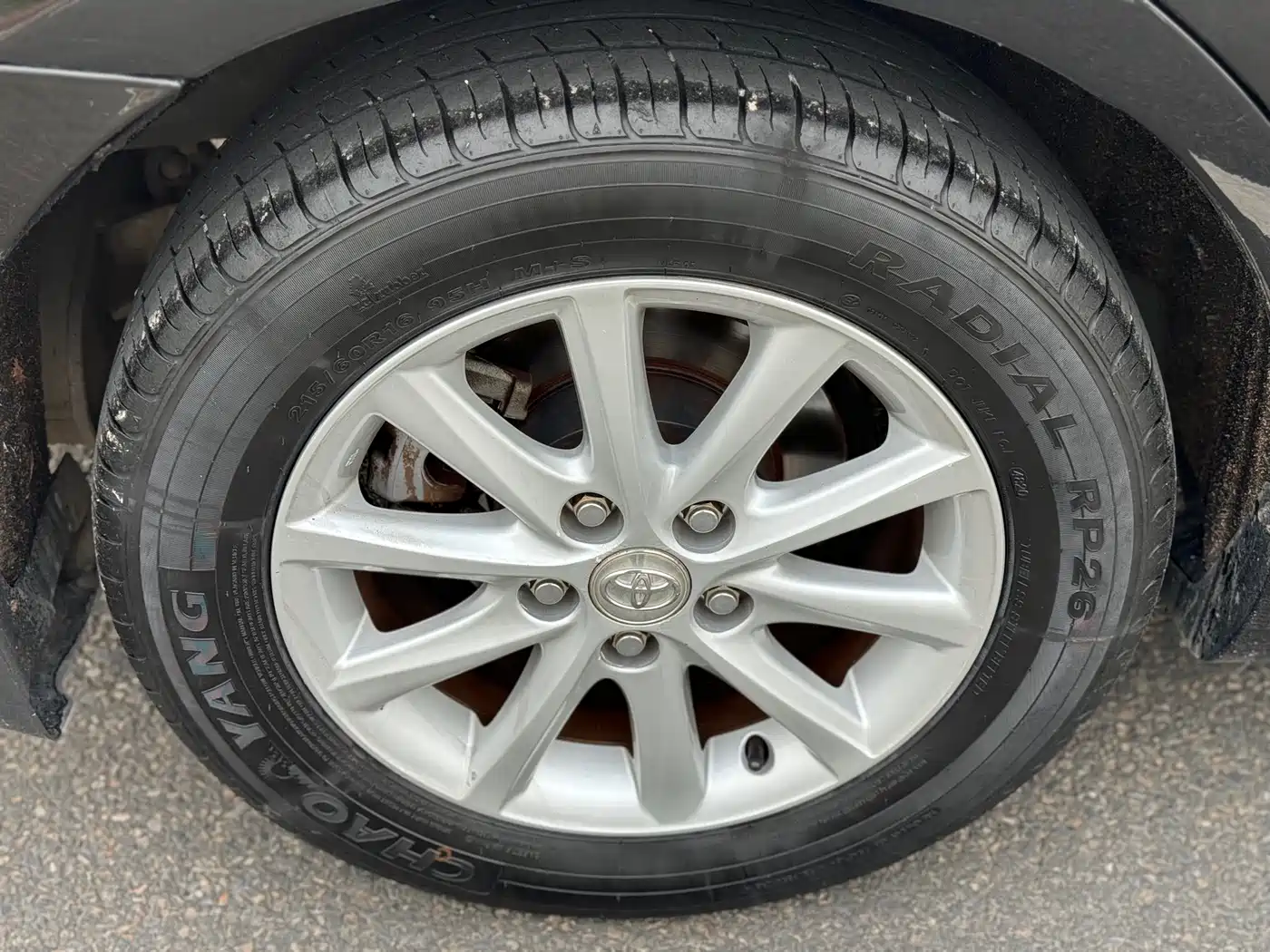 Toyota Camry 2011 240G Classic Anniversary Edition фото 28