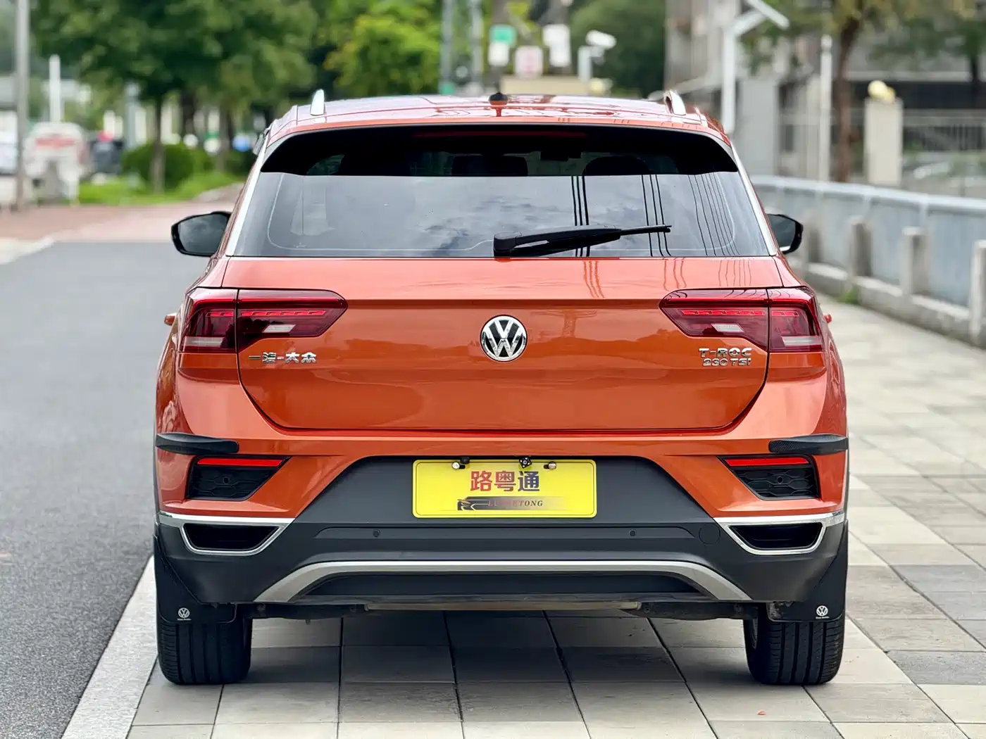 Volkswagen T-ROC 2018 230TSI DSG 2WD Progressive China VI фото 5