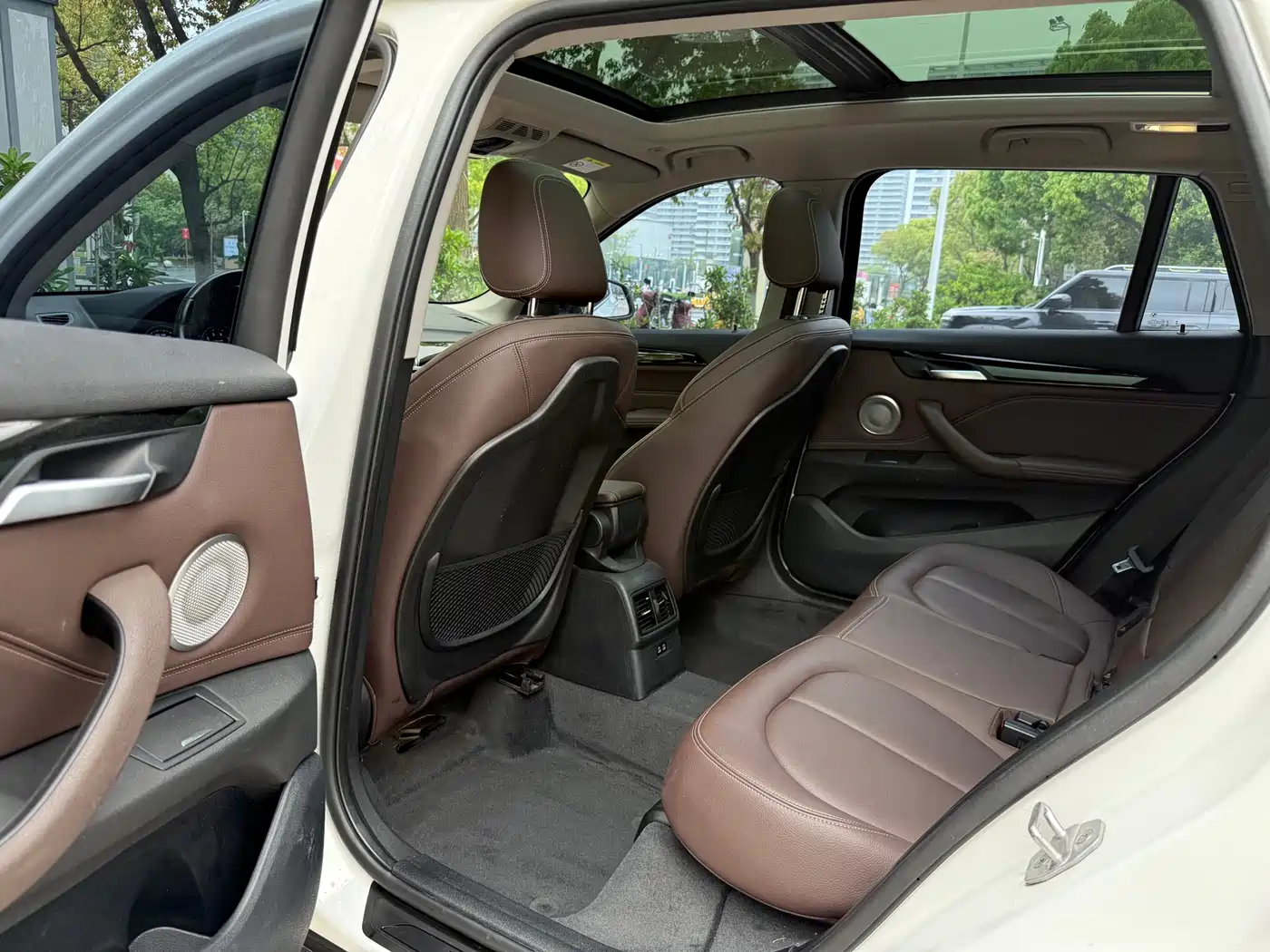 BMW X1 2022 sDrive25Li Leading фото 7