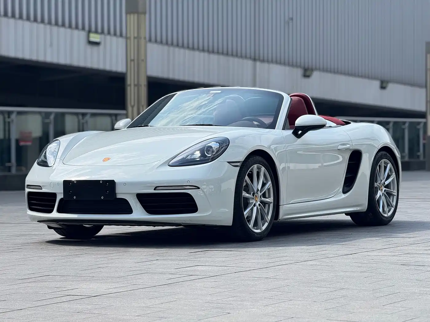 Фото 4 - Porsche 718