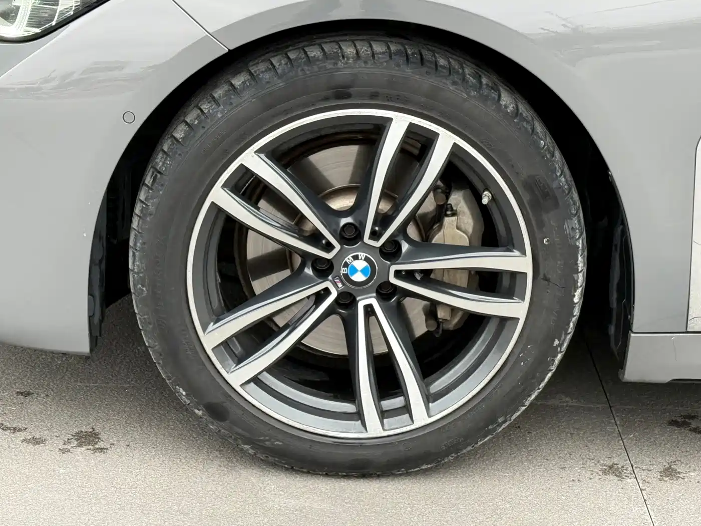 BMW 7 Series 2021 Model 730Li M Sport Package фото 23