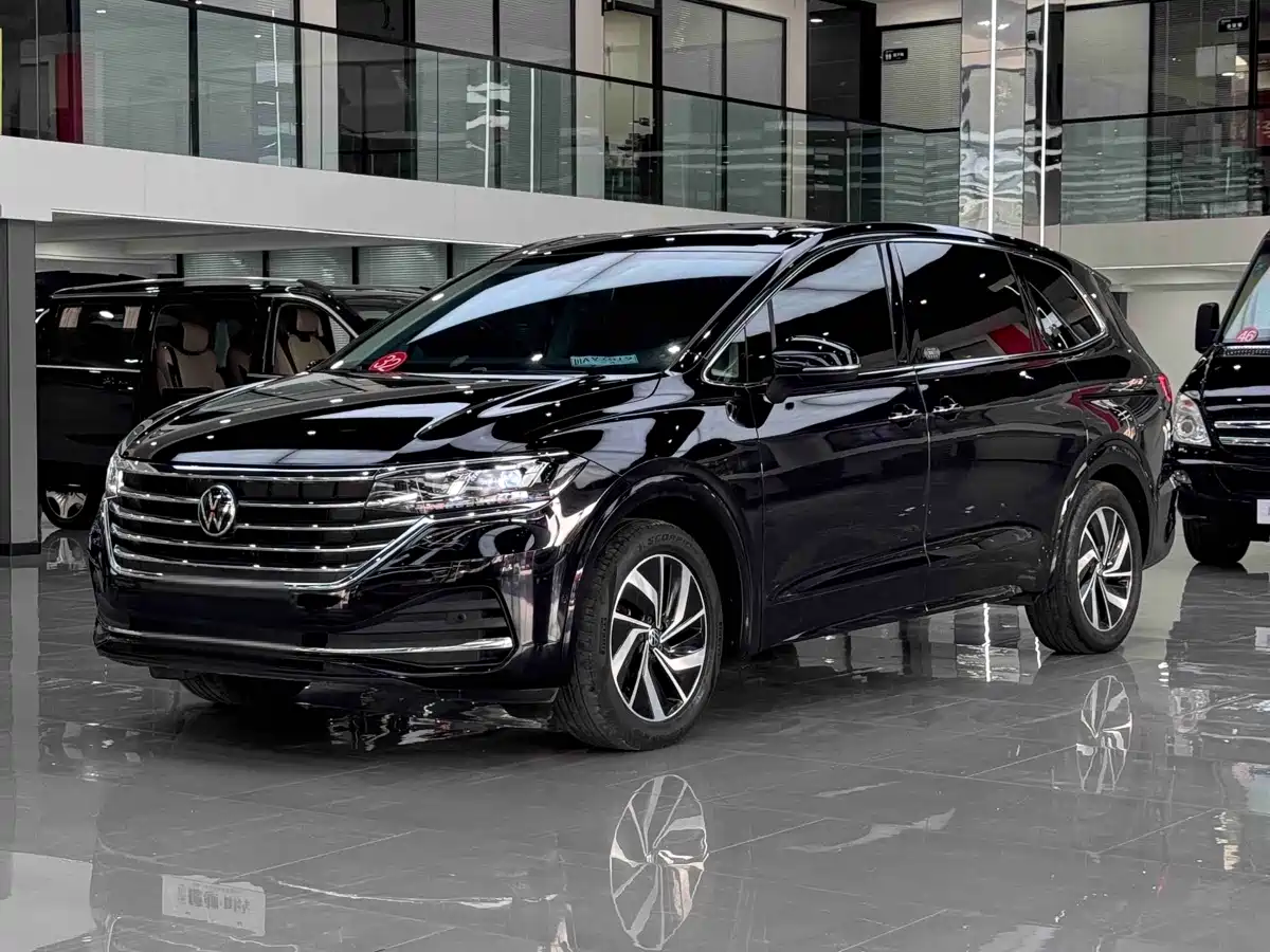 Volkswagen Viloran 2023 380TSI Premium Edition