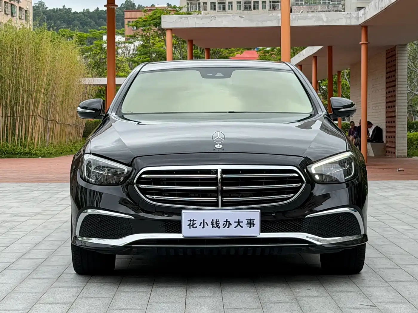Mercedes-Benz E-Class 2017 E 300 L Luxury фото 2