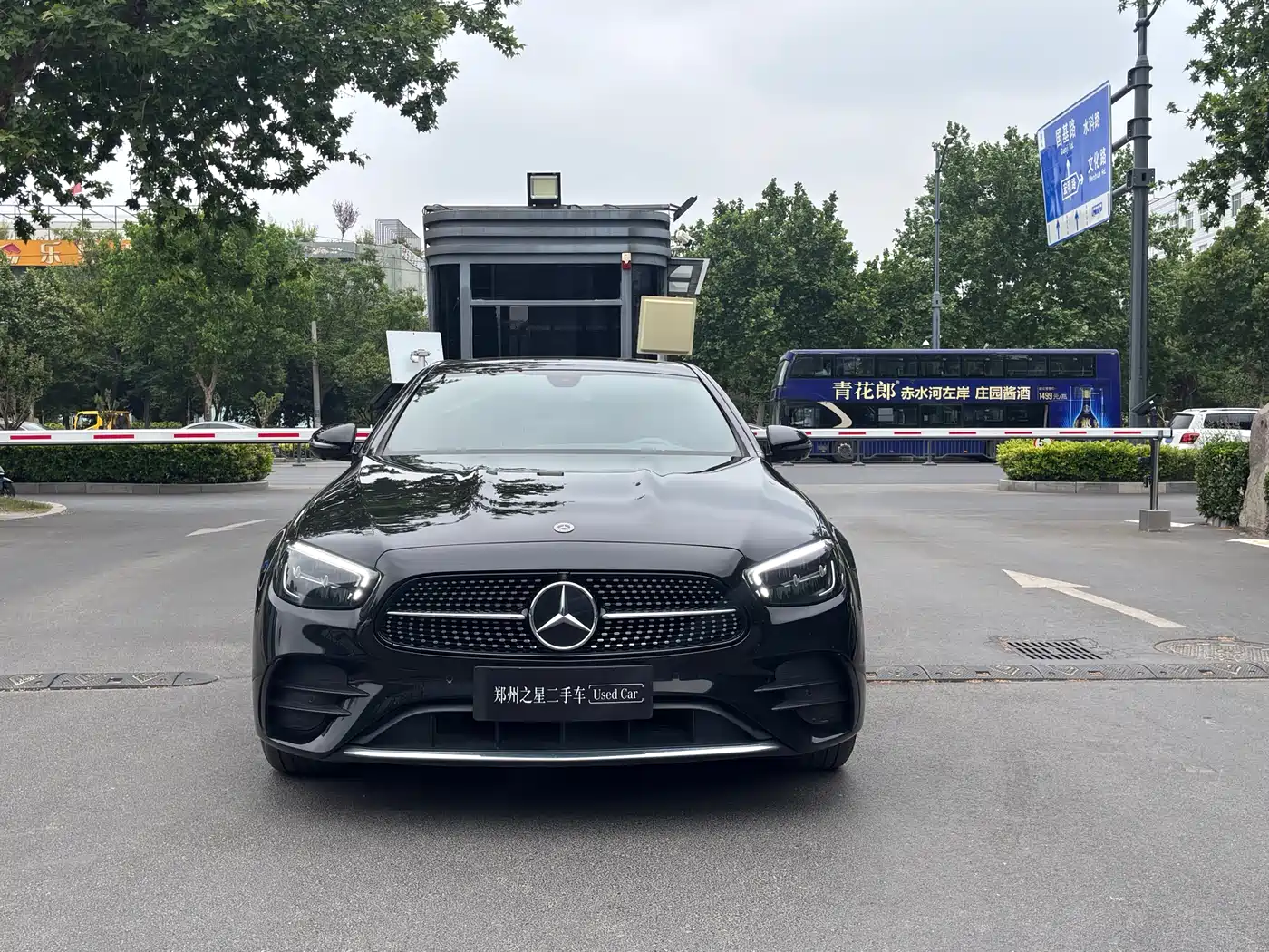 Mercedes-Benz E-Class New Energy 2022 Facelift E 350 e L Plug-in Hybrid Sport Sedan фото 2