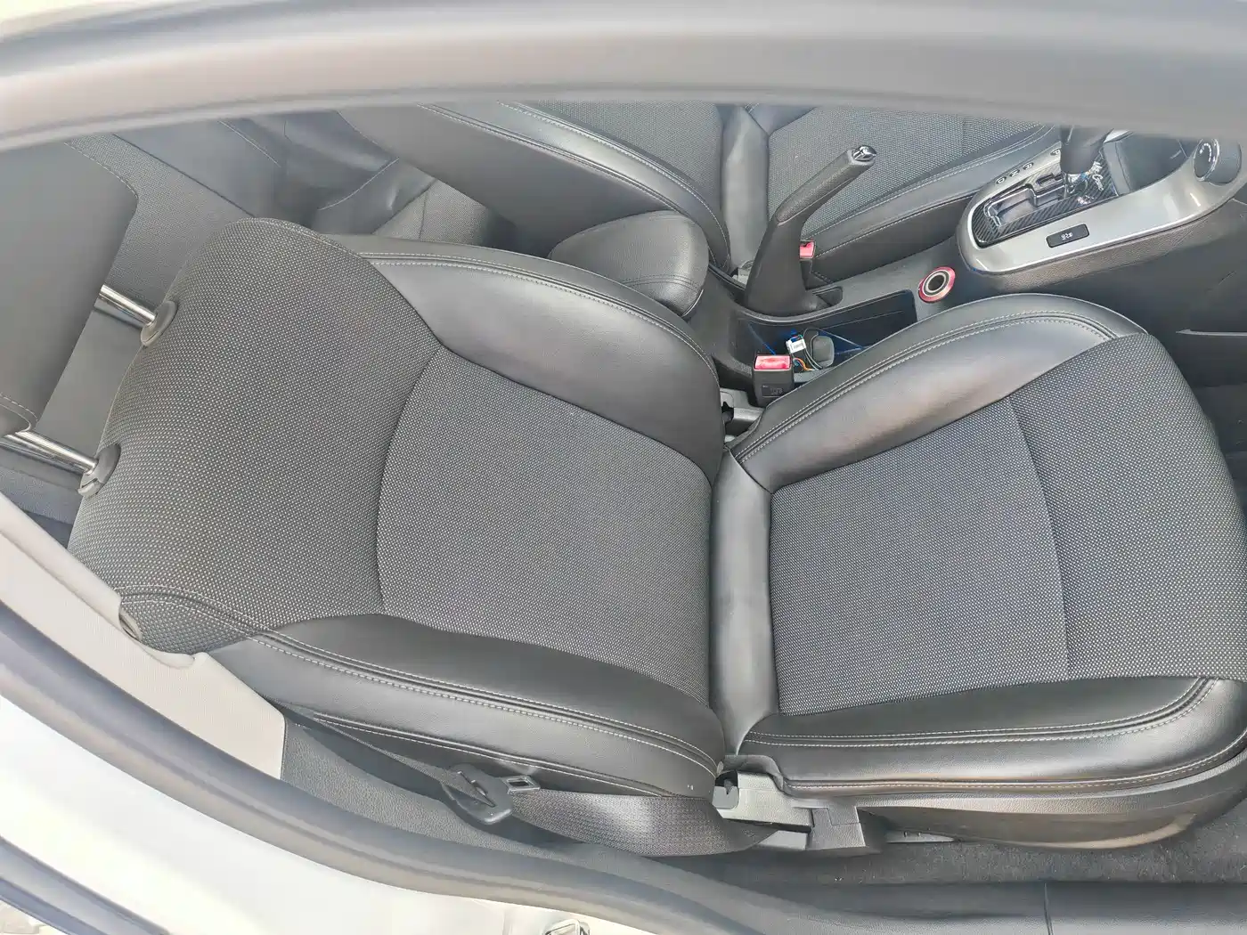 Chevrolet Cruze 2013 Hatchback 1.6T Automatic Flagship фото 12