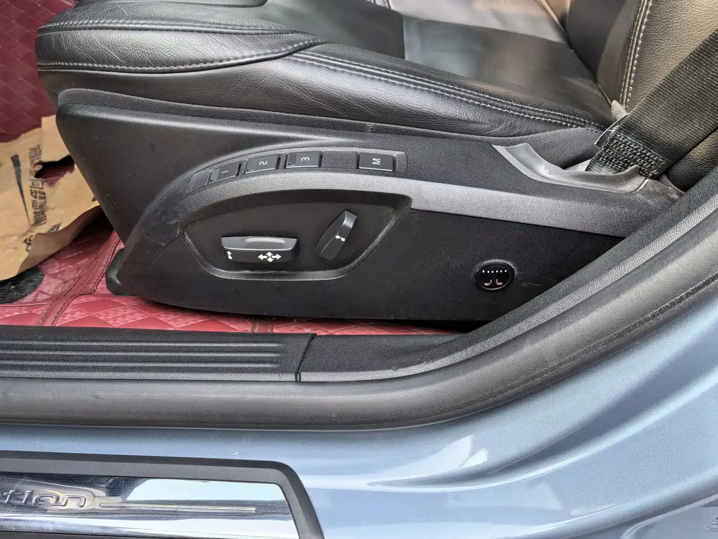 Volvo V40 2018 2018 T3 R-Design Edition