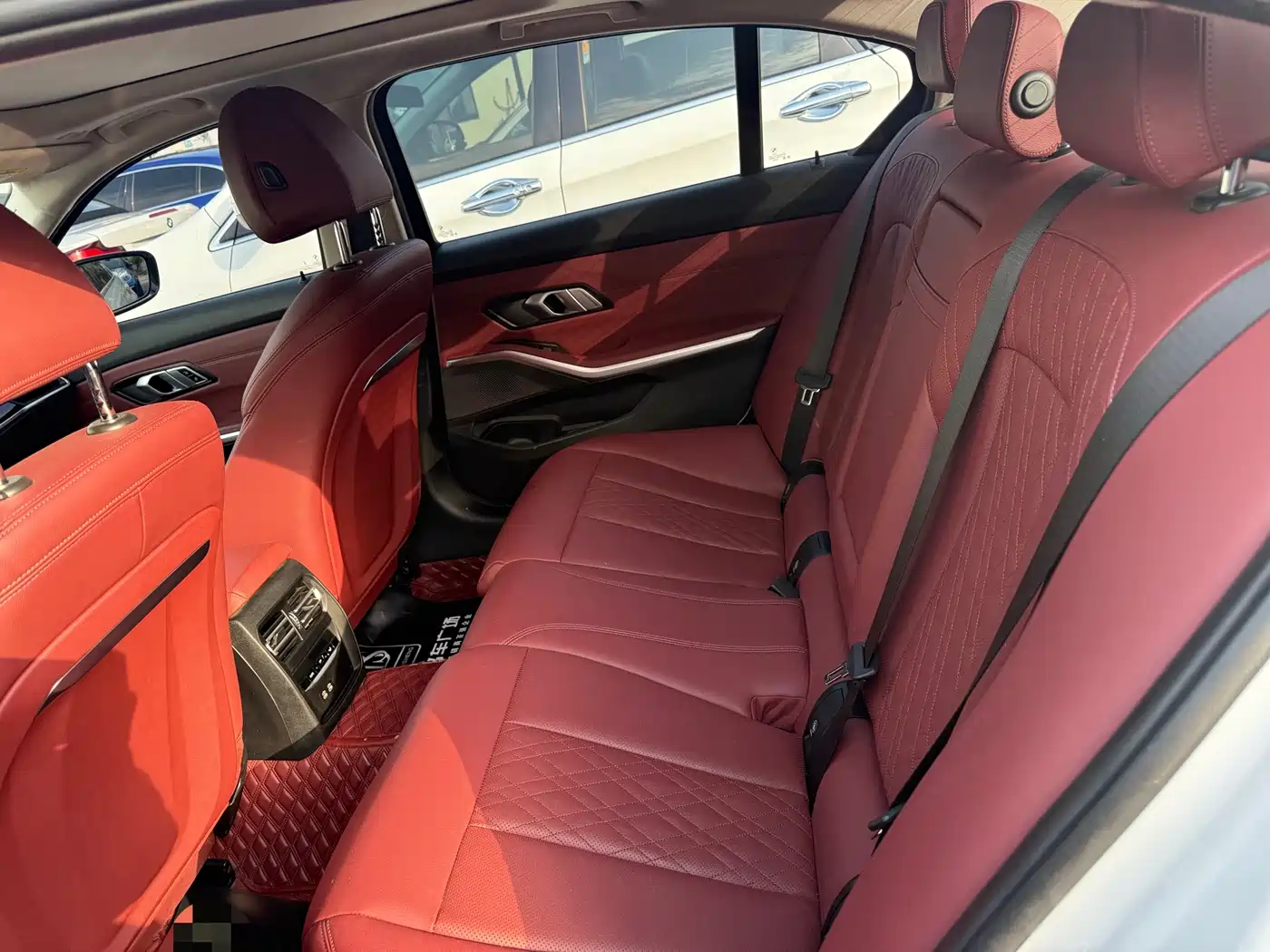 BMW 3 Series 2023 320Li M Sport Package фото 5