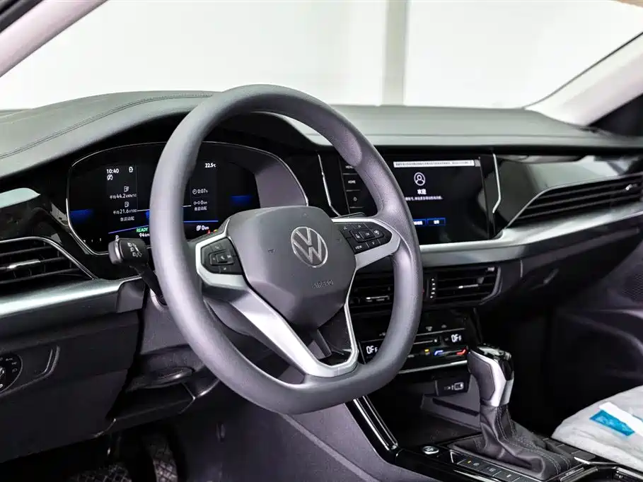 Volkswagen Passat New Energy 2025 430PHEV Hybrid Business Edition фото 18