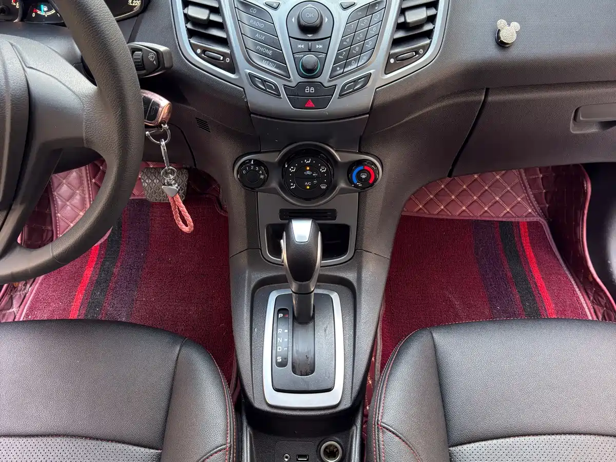 Ford Fiesta 2015 2013 Hatchback 1.5L Automatic Fashion