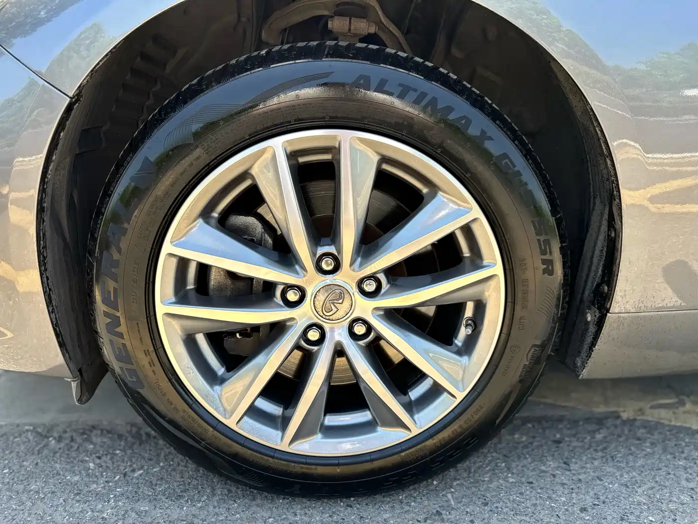Infiniti Q50L 2016 Model 2.0T Joy Edition фото 22
