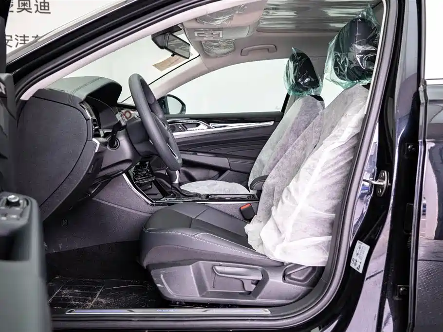 Volkswagen Passat New Energy 2025 430PHEV Hybrid Business Edition фото 11