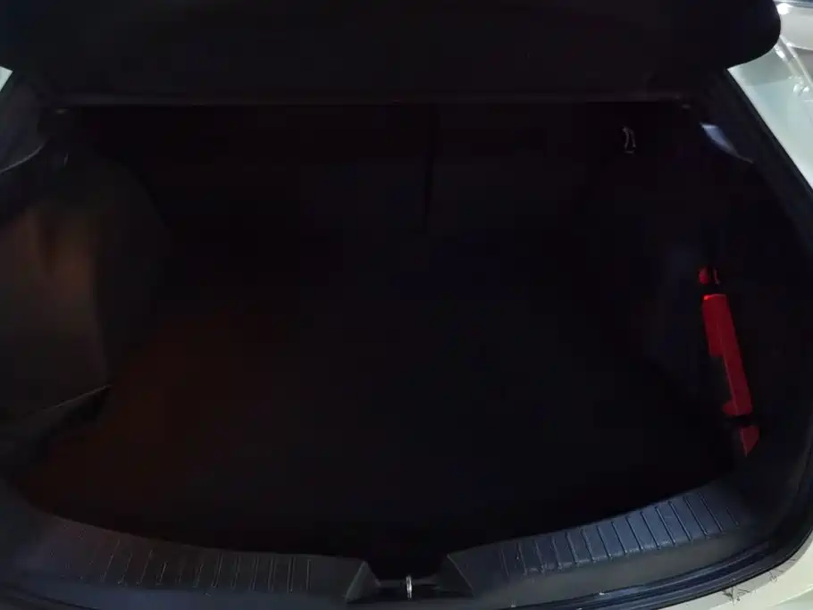 Фото 4 - Mazda CX-4