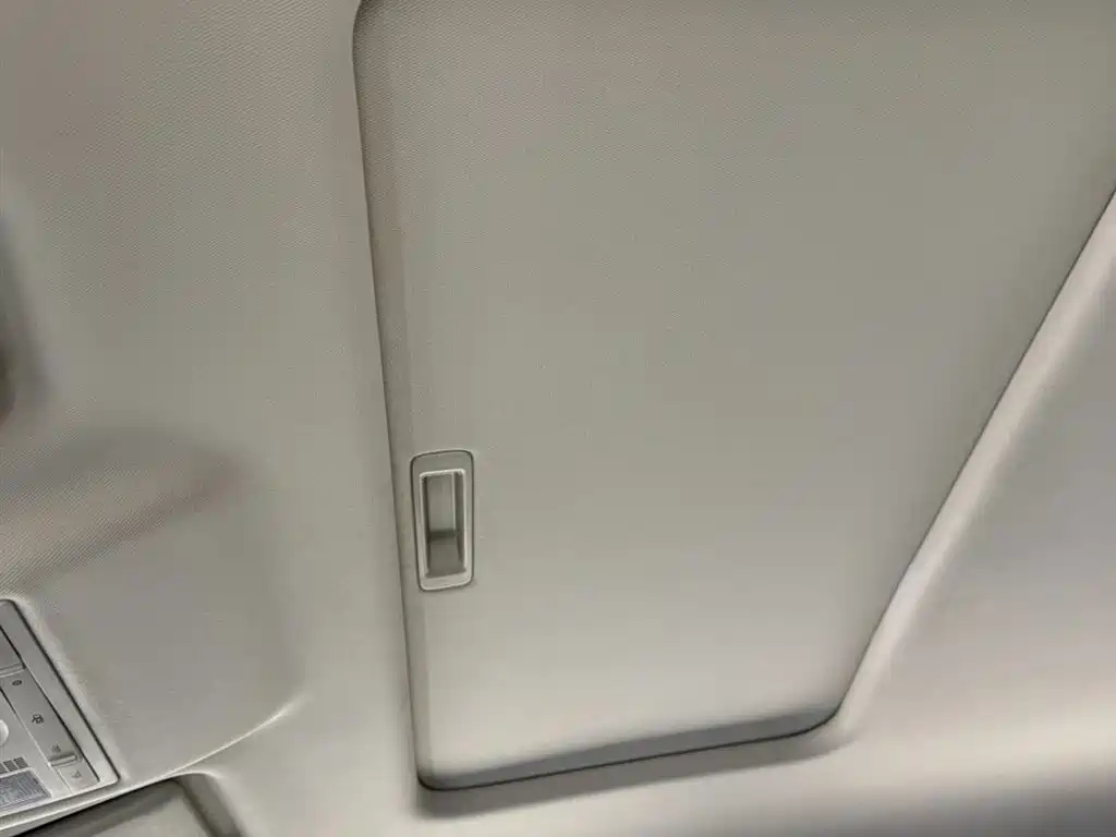 Škoda Kamiq 2022 1.5L Automatic Comfort Edition фото 15