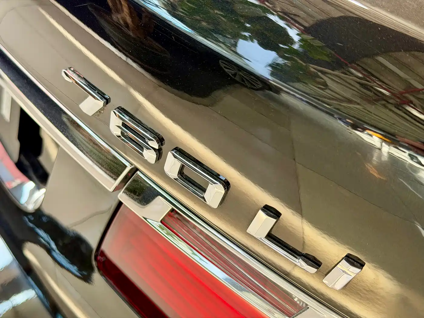 BMW 7 Series 2013 Model 760Li фото 37