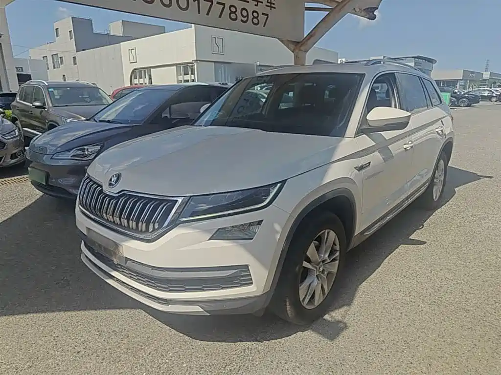 Škoda Kodiaq 2017 TSI330 7-seater 2WD Luxury Edition фото 2