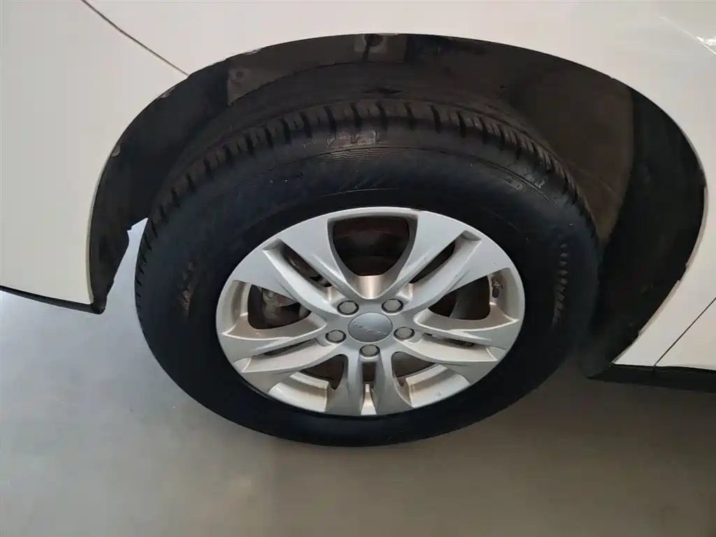 Haval M6 2019 1.5T DCT 2WD Value Edition (China VI) фото 23