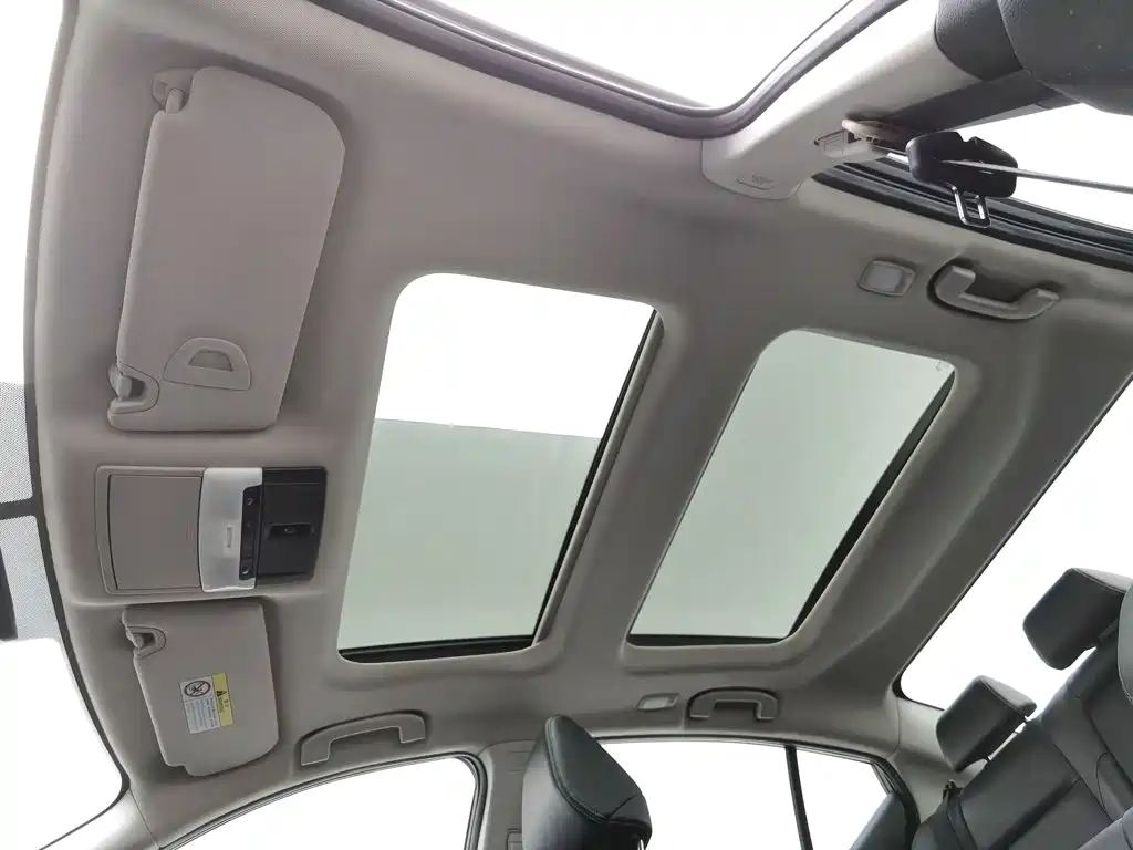 Photo 14 - Nissan Teana