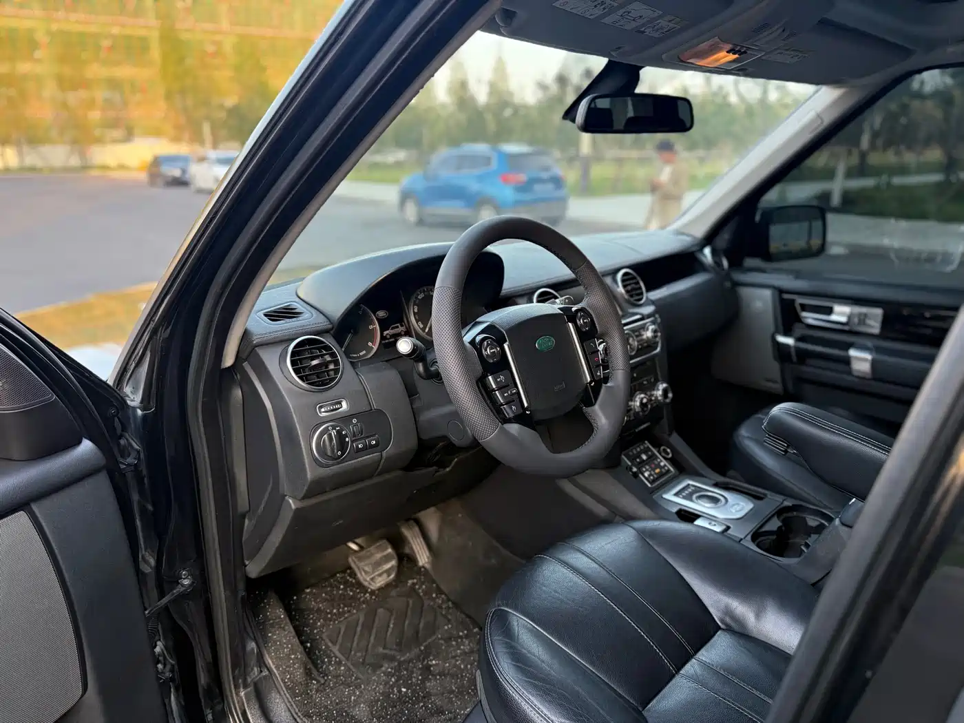 Land Rover Discovery 2013 3.0 SDV6 HSE Diesel фото 9